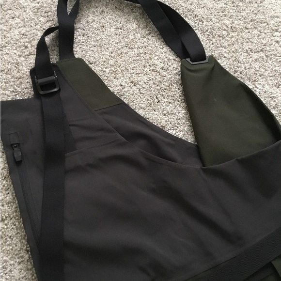 The North Face Brigandine Futurelight Bib NWT MSRP $650 - Picture 12 of 16